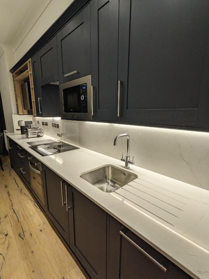 Modern Aptmt, 2 Stops To Central London, Smart Lock, Netflix Ealing Exterior foto