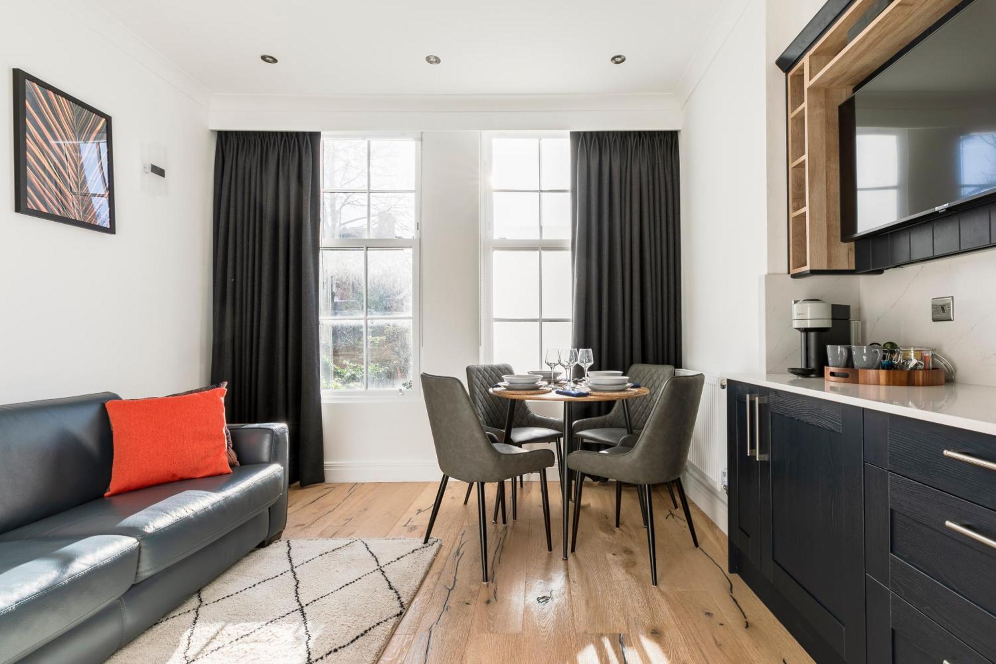 Modern Aptmt, 2 Stops To Central London, Smart Lock, Netflix Ealing Exterior foto